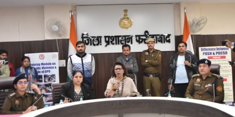 ऑनलाइन फ्रेंडशिप और कैब में निजी जानकारी साझा करना बन सकता है खतरा : रेणु भाटिया