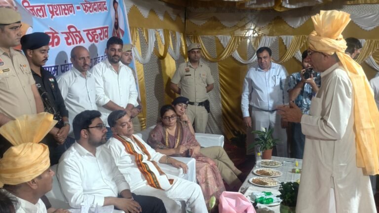 प्रशासन को सीधे जनता के द्वार पहुँचाना ही सरकार का मुख्य संकल्प:  सतीश फागना